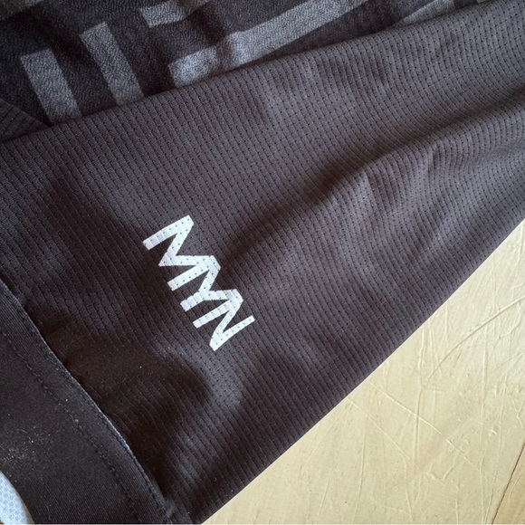 MYN Sport Cycling Jersey - Picture 3 of 4